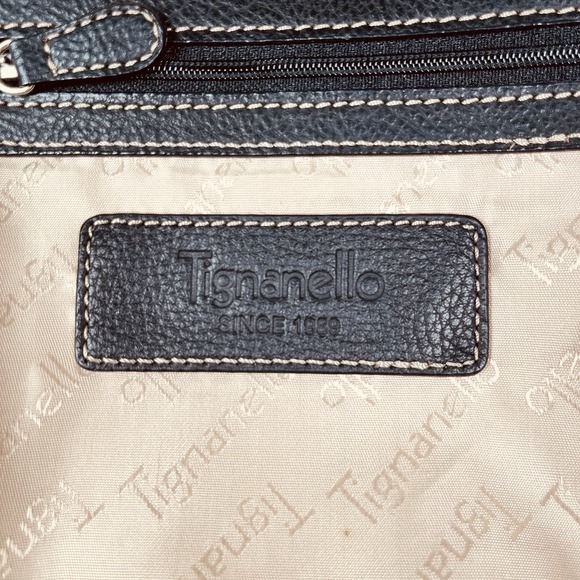 Tignanello Crossbody Shoulder Bag Black Pebbled Leather Organizer Purse Clean - Picture 10 of 11